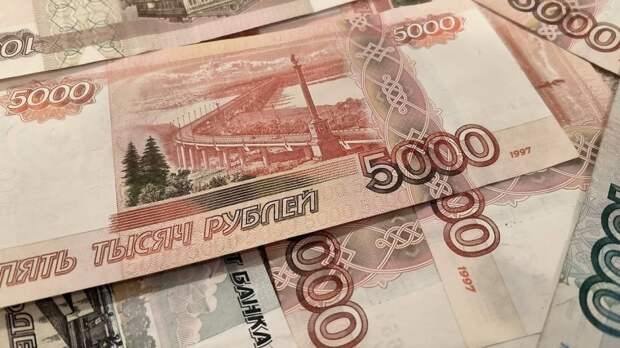 Крым продал активы олигархов из Украины