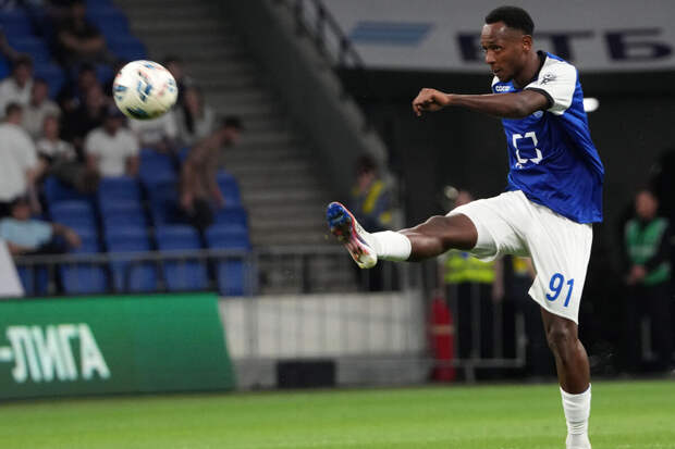 "Балтика" сыграла четвертую подряд ничью в матче РПЛ с "Ахматом"