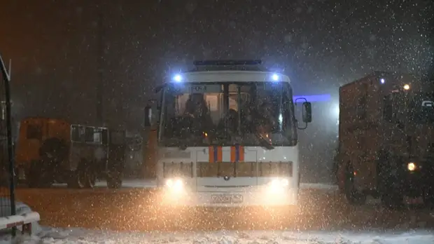 В СУЭК поддерживают связь со всеми не вышедшими на поверхность горняками в Кузбассе