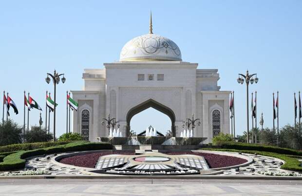 ТАСС: переговоры по Украине в Абу-Даби ведутся на английском и русском языках