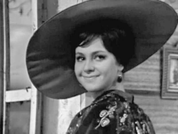 Почему Ёла Санько молчала о своем муже, Яне Арлазорове