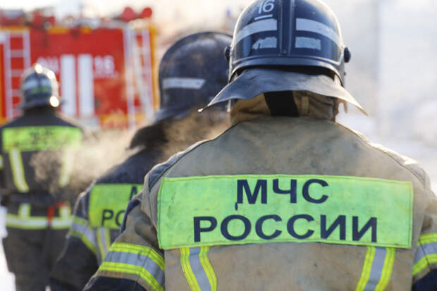 Shot: четырехлетний ребенок выпрыгнул из окна в Люблино из-за пожара в квартире