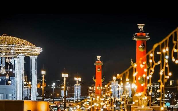 Сергей Шуб оценил новогодний декор Петербурга