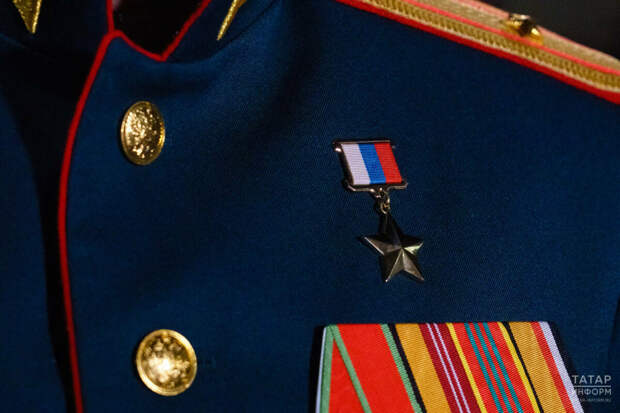 Ләйлә Фазлыева Россия Герое исеменә лаек булган Татарстанның 17 хәрбие исемен атады