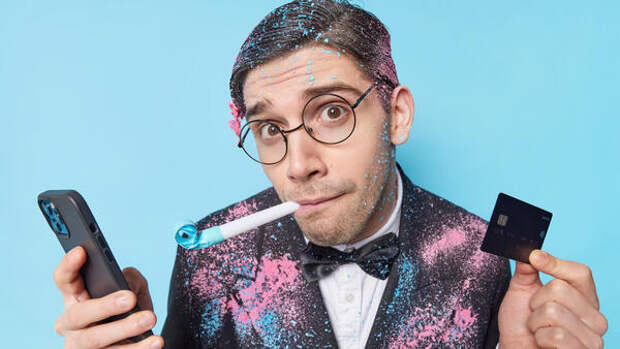 Продаете свой старый телефон? Готовьтесь к шантажу мошенников