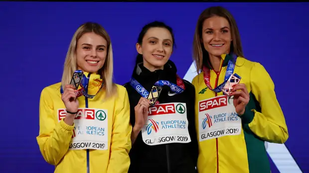 Ласицкене расстроилась, что не смогла отпраздновать победу на зимнем ЧЕ с флагом России