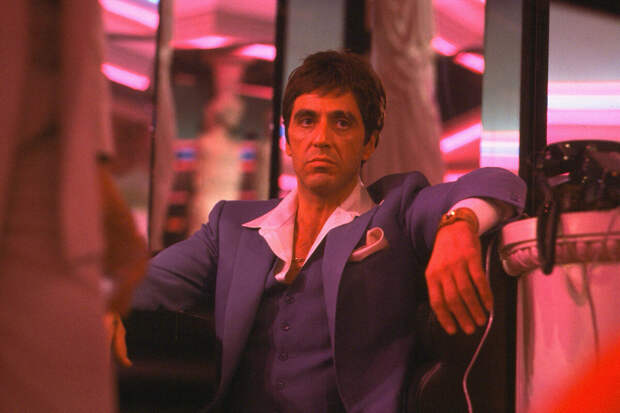 WSJ: дом из фильма "Лицо со шрамом" выставлен на продажу в США за $237 млн 