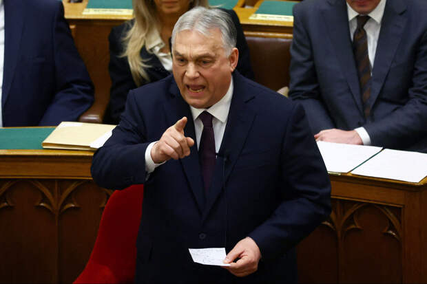 Орбан: Венгрия силой добьется от Киева возобновления транзита нефти по "Дружбе"