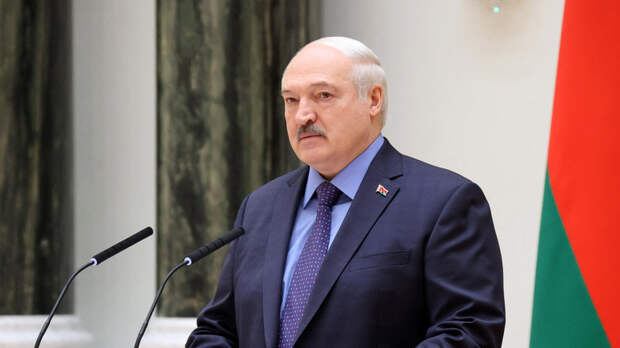 Лукашенко: Белоруссия разместила у себя такое же ядерное оружие, как на Западе