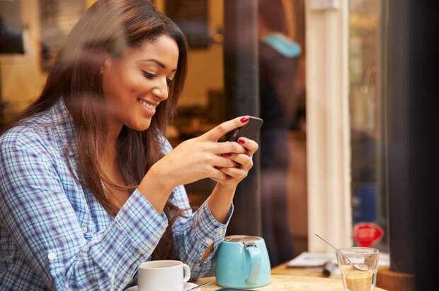 Как перестать проверять свой смартфон по 100 раз за день: 7 шагов к избавлению от вредной привычки