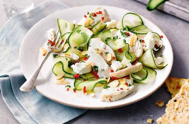 Салат с имбирем. / Фото: realfood.com. Салат с имбирем. / Фото: realfood.com.