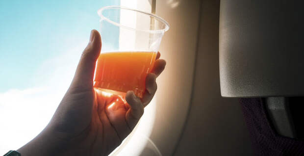Почему пассажиры самолетов заказывают томатный сок чаще других