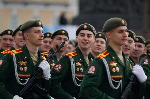 Уникальный образ, оберегающий русских воинов: Благодарят и командиры, и солдаты