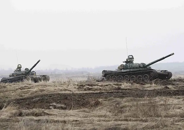 Танкисты Балтийского флота выполнили стрельбы на большие дальности в рамках тактического учения на полигоне под Калининградом