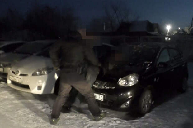Опубликовано видео задержания подозреваемого в шпионаже жителя Хабаровского края
