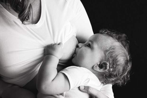 breastfeeding-2428378_1280-1024x682 5 самых популярных мифов о грудном вскармливании! Вы тоже в них верили?