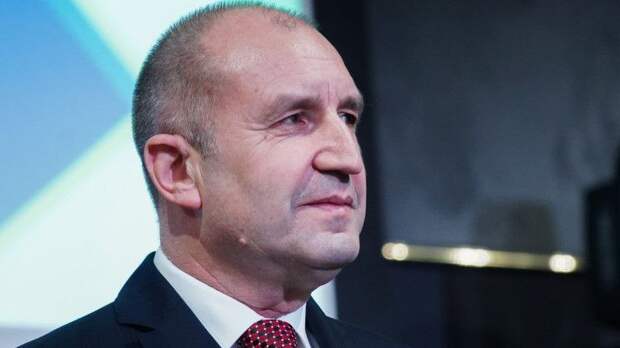 Президенту Болгарии угрожает покушение за открытый бунт против США