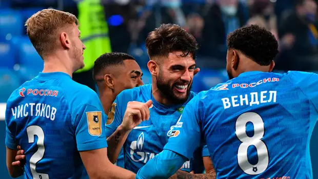 Экс-нападающий "Динамо": "Зенит" уже никому не отдаст чемпионство