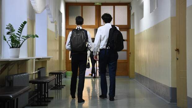 Фадеев: введение оценки за поведение не должно увеличить нагрузку на учителей