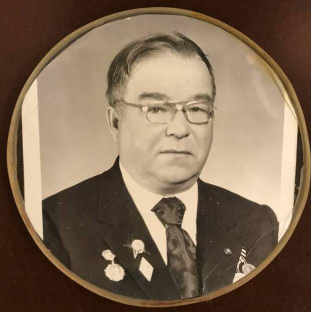 Я знаю и буду помнить. И я горжусь