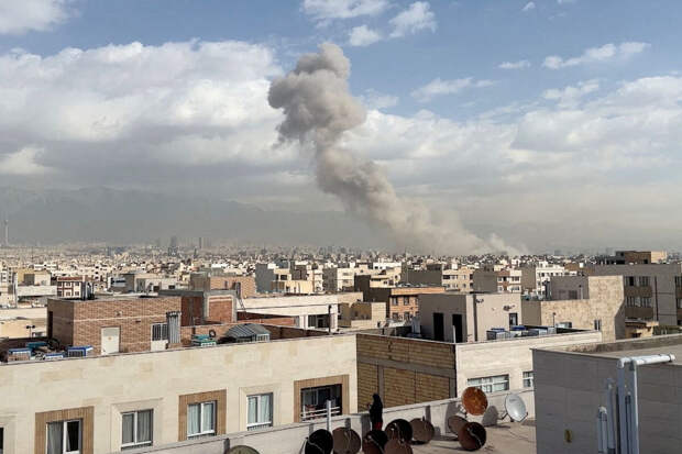 Axios: в окружении Трампа начали жалеть об атаке на Иран