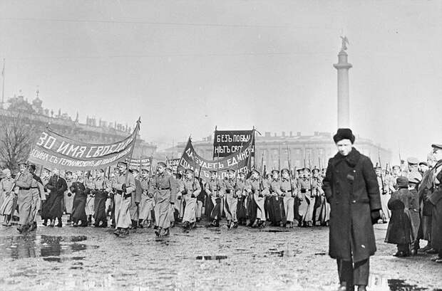 Дворцовая площадь 1917/2017 время, история, люди, прошлое, революция, событие