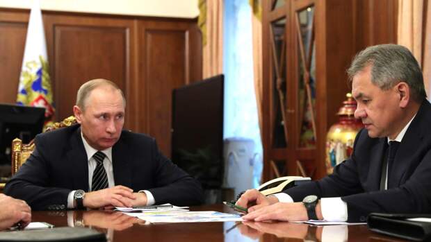 Путин дал Шойгу неожиданное поручение после инцидента с британским эсминцем у Крыма