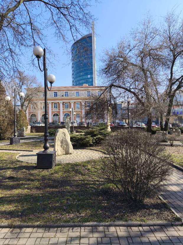 Дыхание весны в Донецке