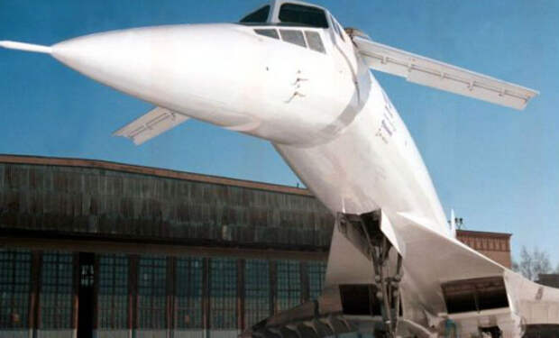 Взлет и посадка Ту-144: редкое архивное видео