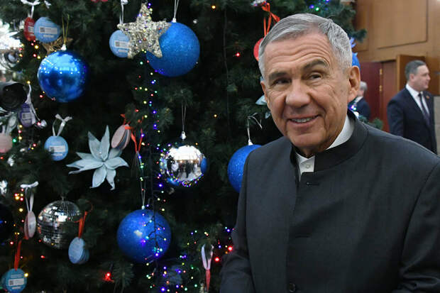 Сәяхәт, гитара, электромобиль: Рөстәм Миңнеханов балаларның хыялын чынга ашырды