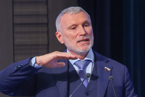 «Полноценное вторжение в Россию»: в Госдуме потребовали военный ответ США