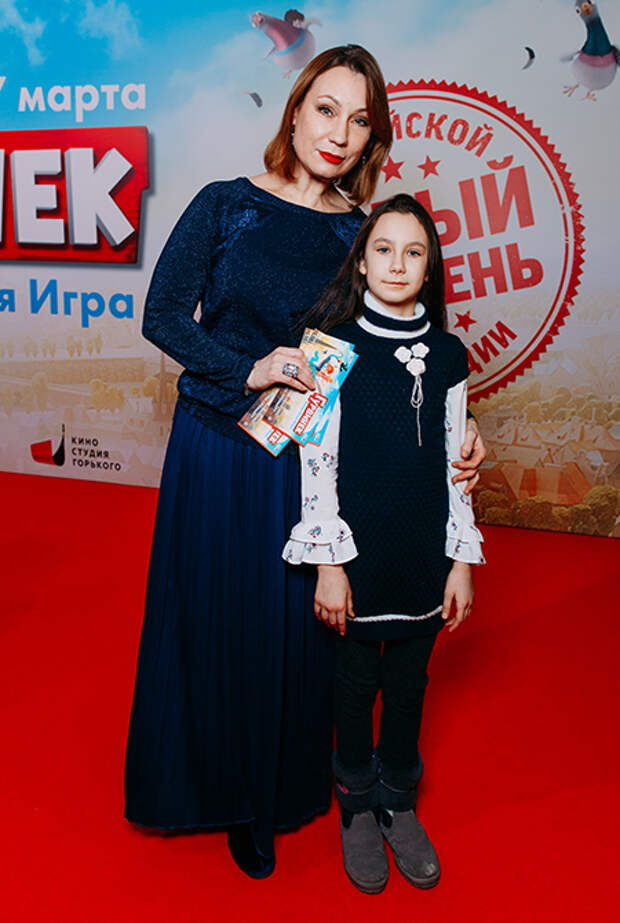 Евгения дмитриева дочь маруся фото