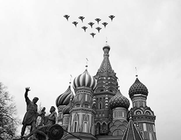 Жителей России ожидает впечатляющее воздушное шоу