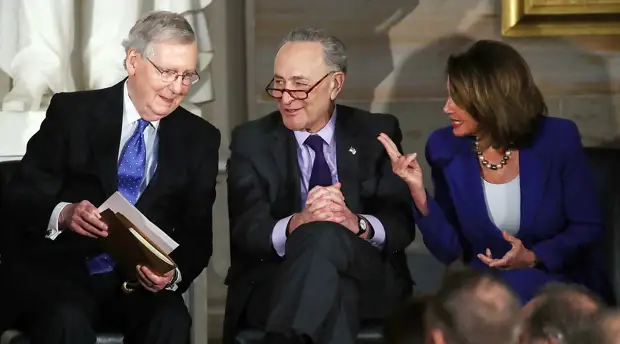 «Не пойдёт наперекор избирателям»: смогут ли демократы заставить Трампа ограничить продажу оружия в США