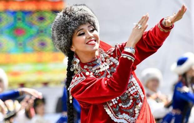 Собянин пригласил москвичей на фестиваль национального гостеприимства