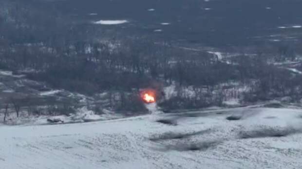 Танкисты «Южной» группировки спалили блиндажи и НП противника