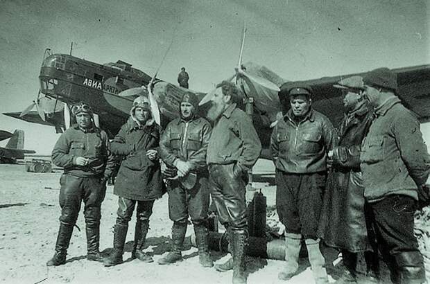 Формула невозможного. Как «Северный полюс-1» сделал Арктику советской Формула невозможного. Как «Северный полюс-1» сделал Арктику советской «Северный полюс-1», Иван Папанин, арктика, день в истории