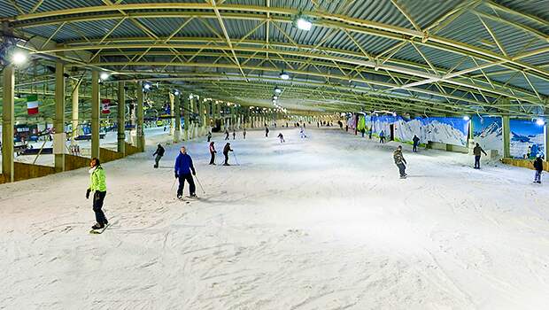 Крытые горнолыжные курорт SnowWorld (Нидерланды, Ландграф)