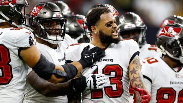 NFL Comes Down Hard On Mike Evans After Buccaneers-Saints Brawl