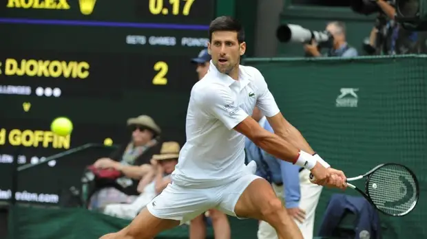Джокович в шестой раз в карьере вышел в финал Уимблдона