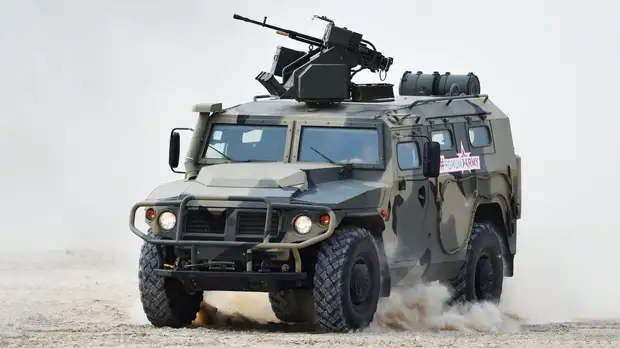 «Конструктивно ближе к бронетранспортёру»: на что способен российский армейский автомобиль «Тигр-М»