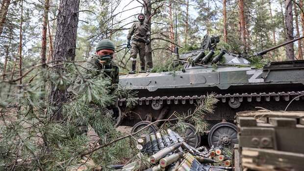 Украинские войска в районе Северодонецк-Лисичанск окружены