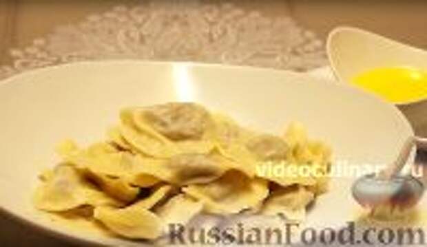 Фото к рецепту: Вареники с мясом