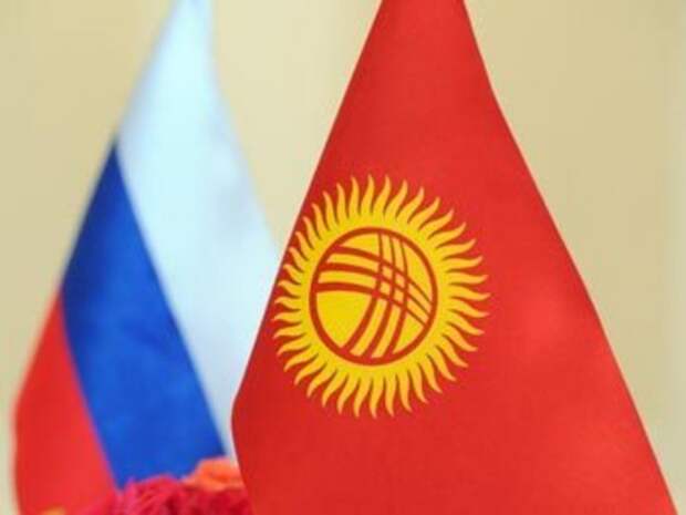 Путин обсудит с Атамбаевым перспективы присоединения Киргизии к ТC