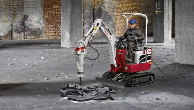 Микро экскаватор Takeuchi TB210R MICRO