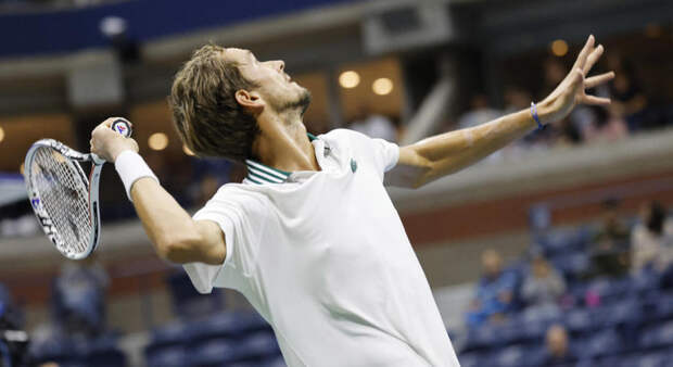 Медведев пятый в туре ATP по числу эйсов в 2021 году