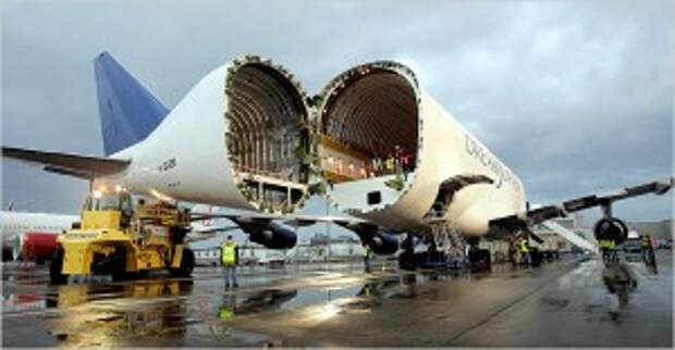 Boeing 747 Dreamlifter, Фото с сайта: nytimes.com