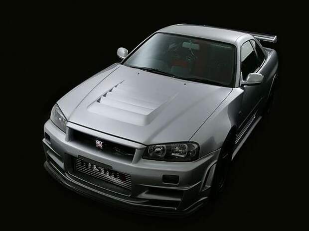 Эволюция Nissan Skyline (26 фото + видео) Эволюция Nissan Skyline (26 фото + видео)