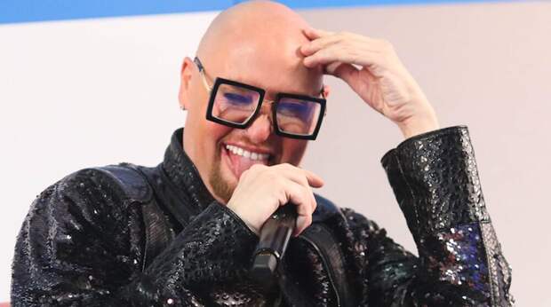 Шура рассказал, что отметил свой лучший Новый год в камере с бездомными