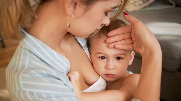 У ребенка температура из-за прорезывания зубов